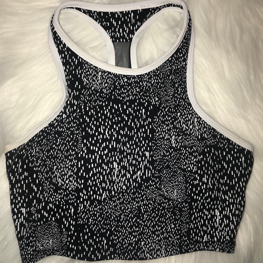 Never worn fabletics bra!